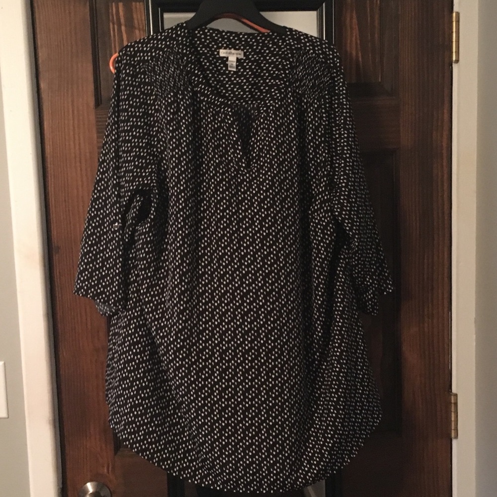 Croft & Barrow Black and white top